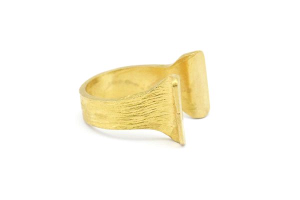 Brass Gothic Ring - 2 Raw Brass Gothic Rings N0408 For Sale - Image 2